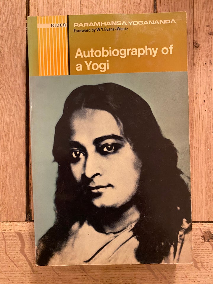 Autobiography of a Yogi, Paramhansa Yogananda, emne: - Paramhansa Yogananda